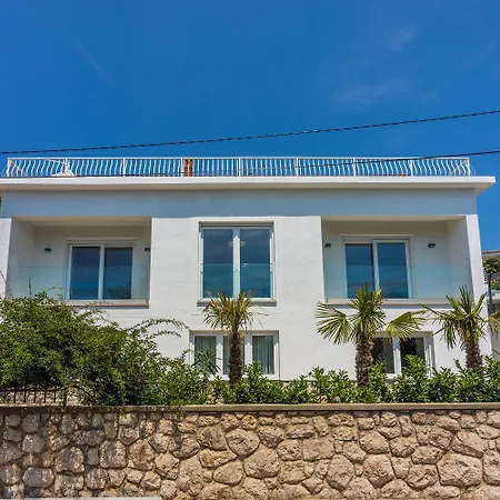 Modernes Direkt Am Mit Whirlpool, Meerblick, Lounge-bereich Apartman *