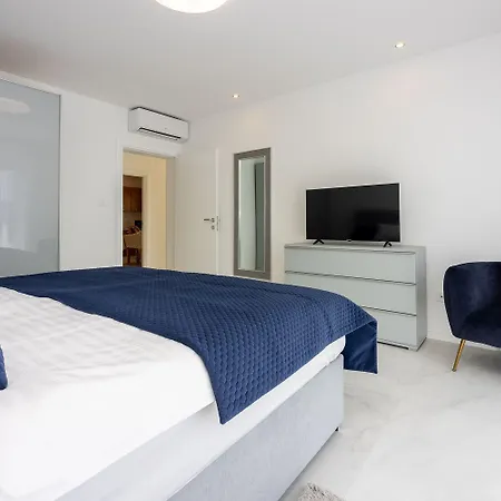 Modernes Direkt Am Mit Whirlpool, Meerblick, Lounge-bereich Apartament *