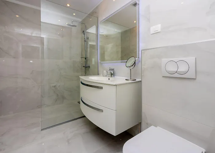 Modernes Direkt Am Mit Whirlpool, Meerblick, Lounge-bereich