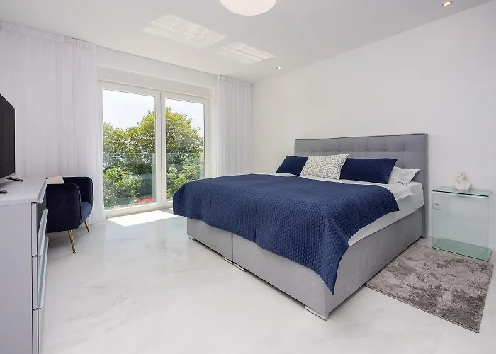 Modernes Direkt Am Mit Whirlpool, Meerblick, Lounge-bereich Appartamento