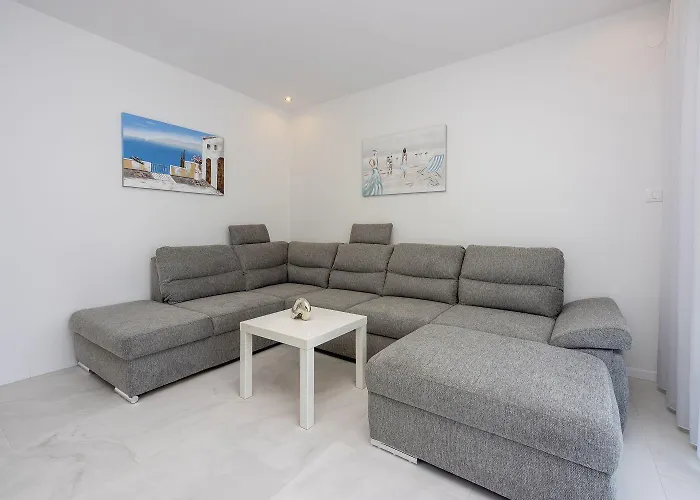 아파트 Modernes Direkt Am Mit Whirlpool, Meerblick, Lounge-bereich 드라말리